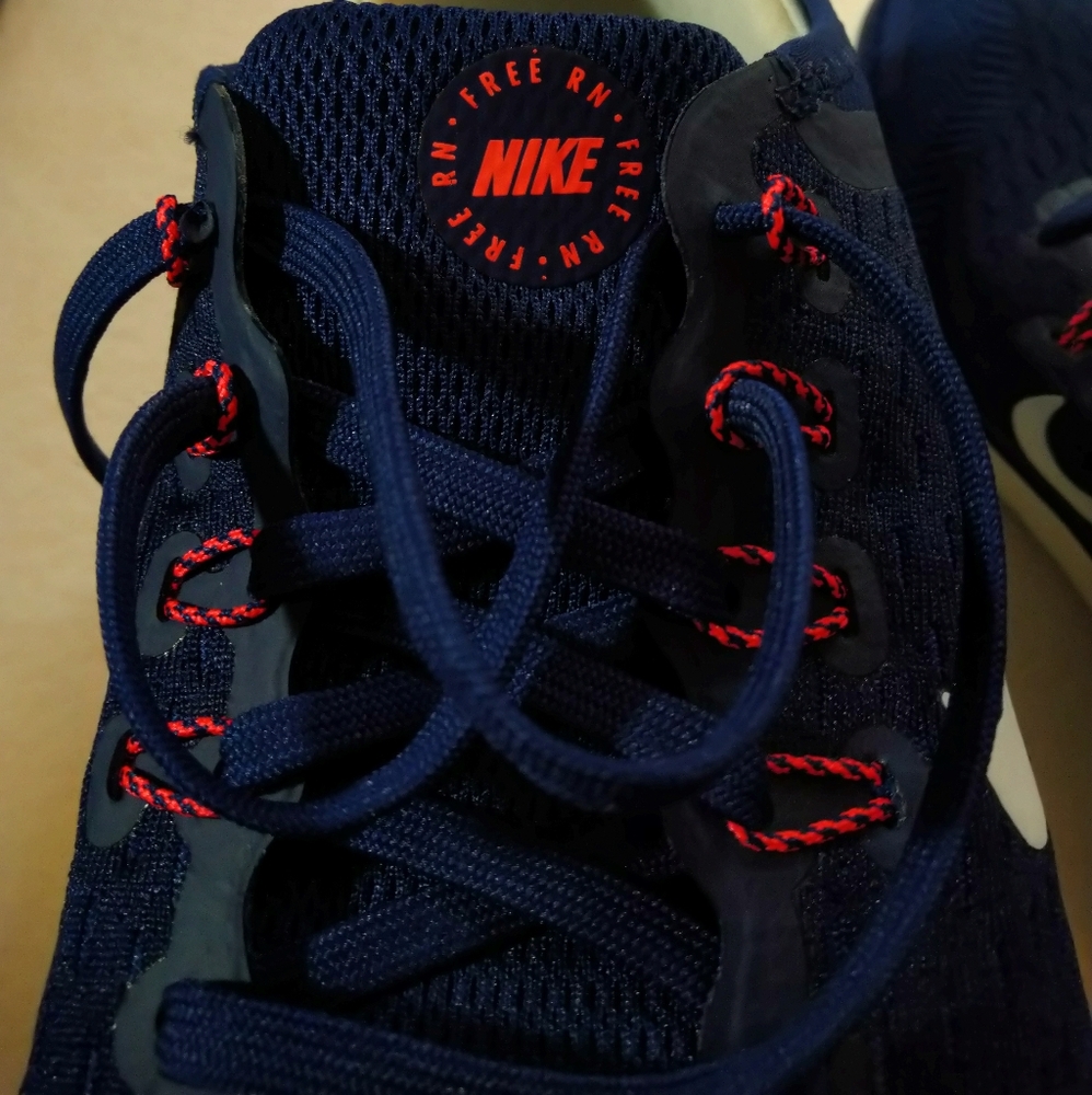 Womens Nike Free RN 2018 Navy/Pink/White - Picture 6 of 7
